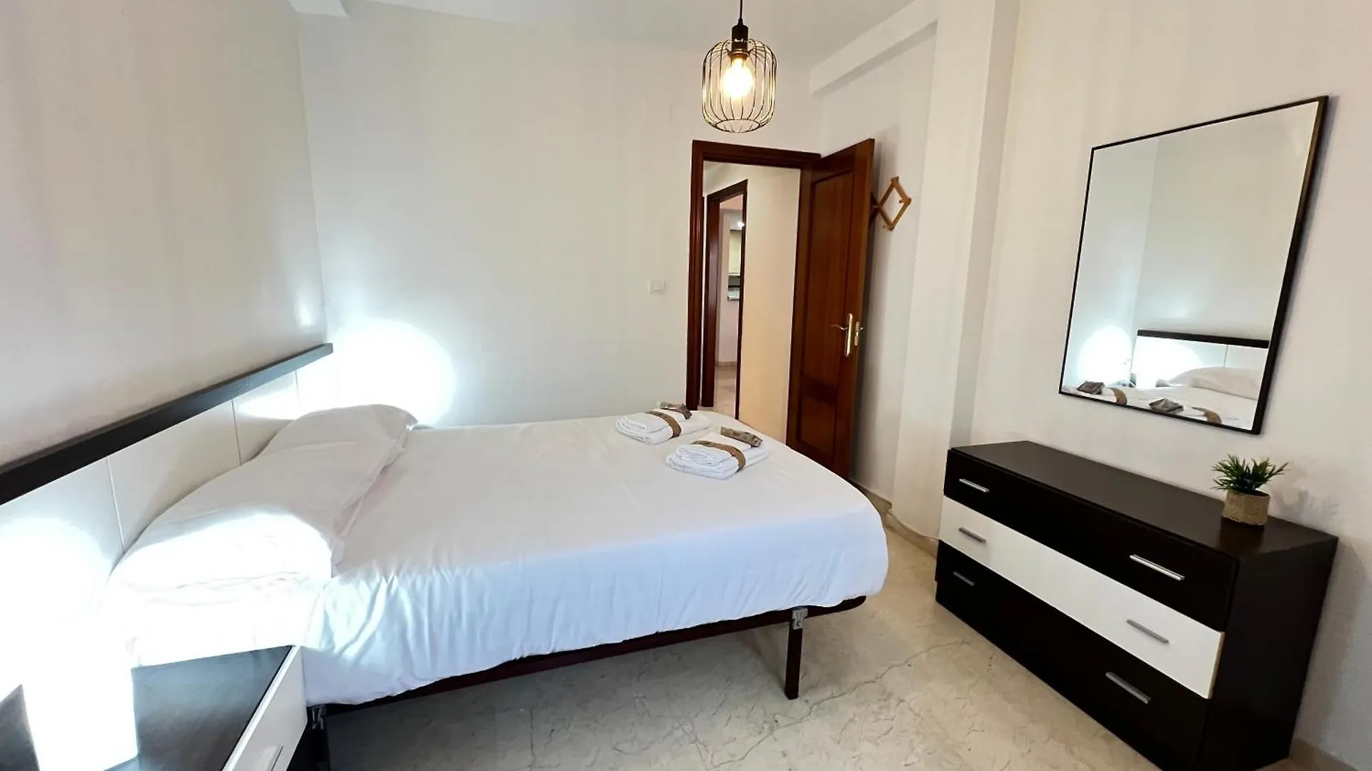 Pushe Peligros Business & Culture Apartman Spanyolország